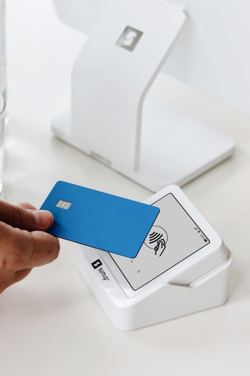 Blue card at a payment terminal